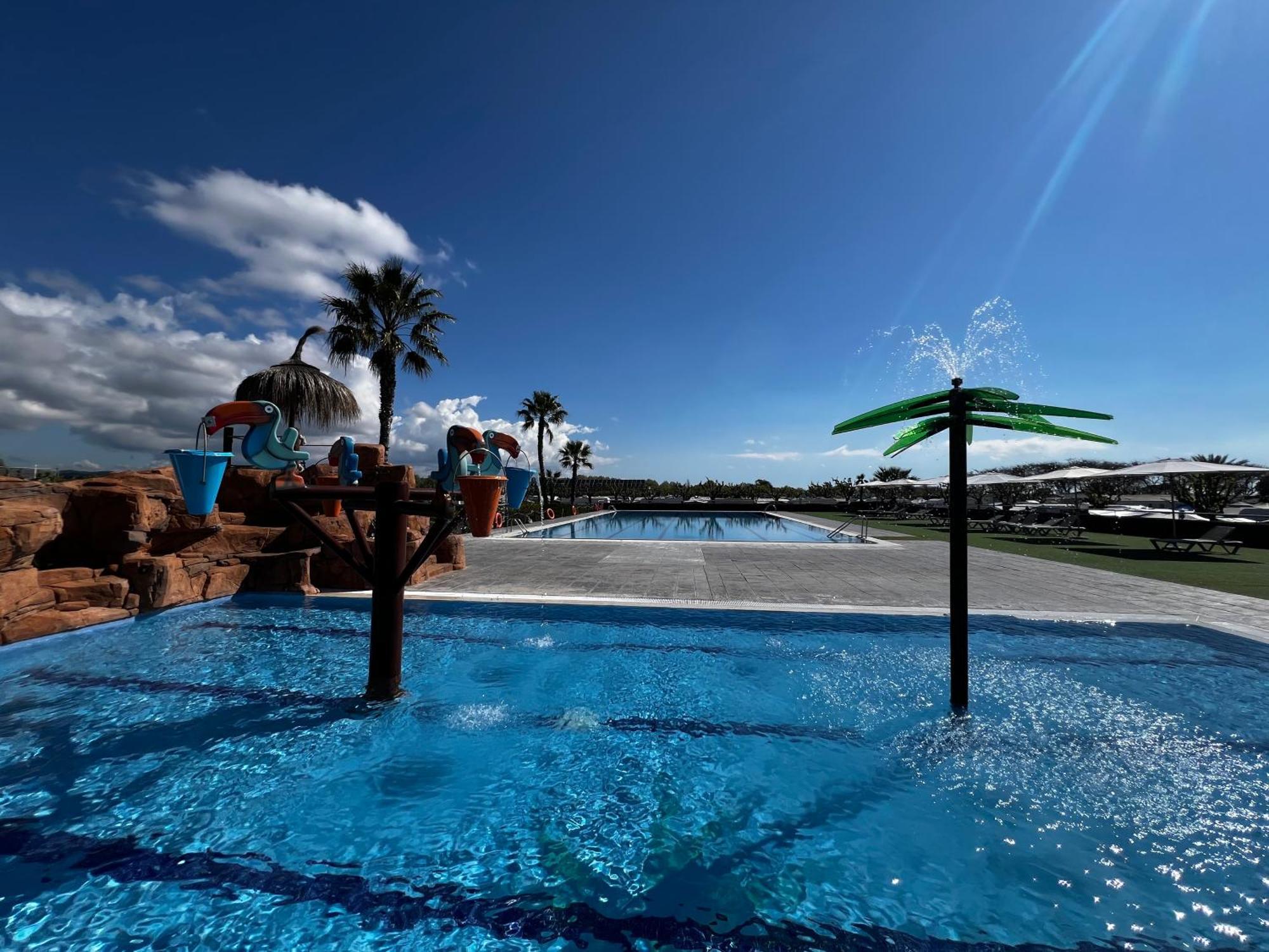 Camping Resort Els Pins Malgrat de Mar Luaran gambar